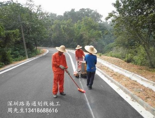 深圳地下停车场划线 深圳热熔划线